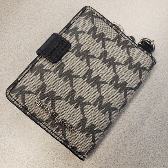 Michael Kors Black Wallet and ID Cardholder - Picture 7 of 7